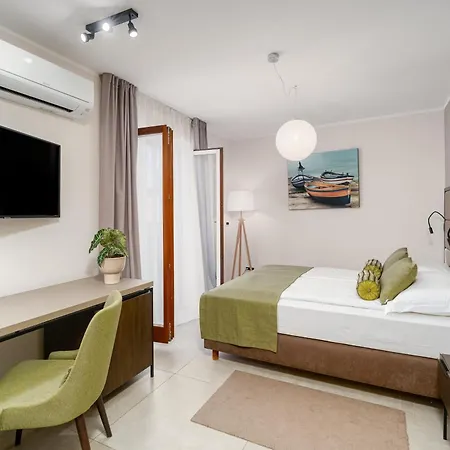 Al Porto - New! Couette-café Novigrad Istria