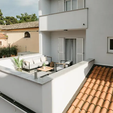 Al Porto - New! Couette-café 4*