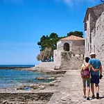 Al Porto - New! 4*