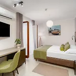 Al Porto - New! Bed & Breakfast Novigrad Istria