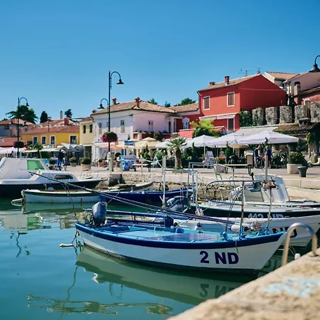 ベッド・アンド・ブレックファスト Al Porto - New! Novigrad Istria